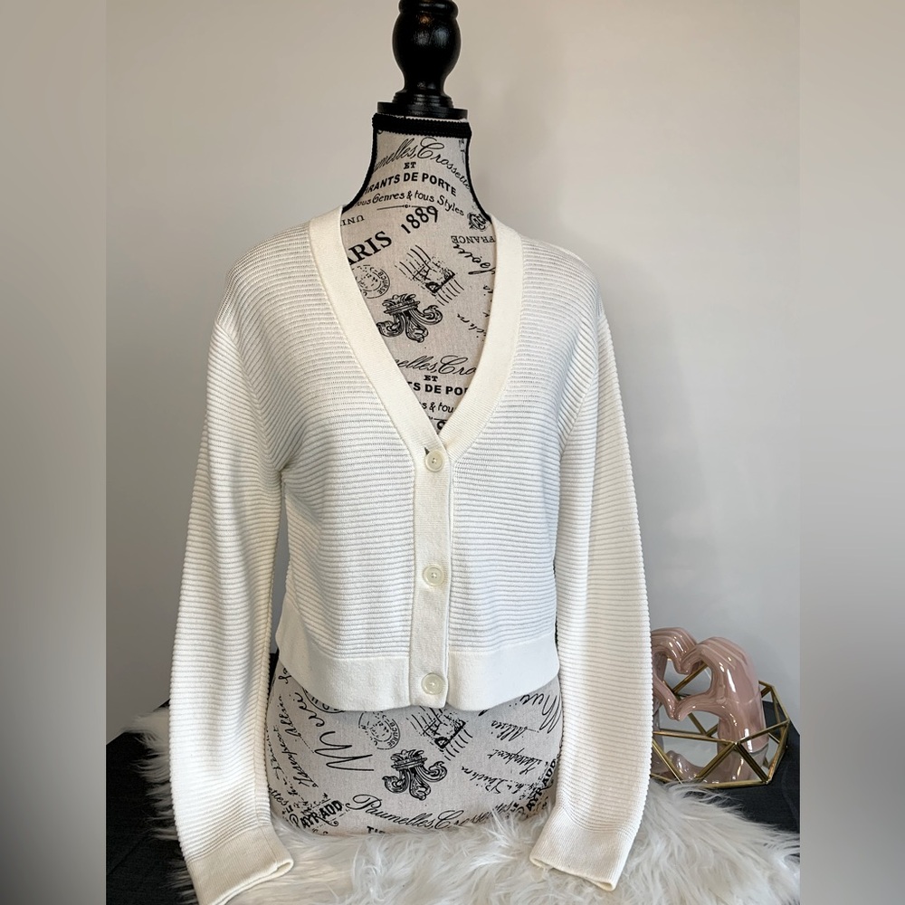 Wilfred Ivory Cropped Ribbed Button-Front Cardigan